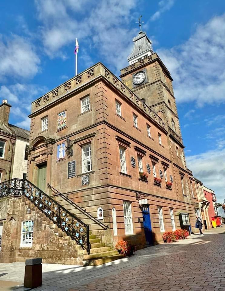 Stunning Period Townhouse With Garden, Walking Distance To Town Villa Dumfries Exterior foto